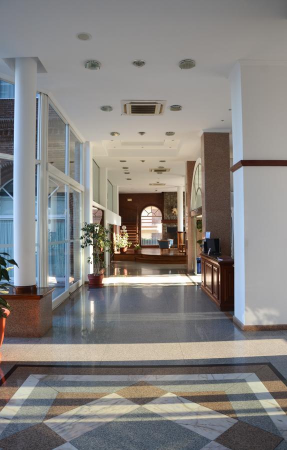 Hotel Reviens Pinamar Exterior photo
